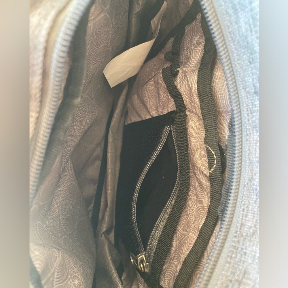 L.L. Bean Gray Crossbody Bag - Picture 3 of 8